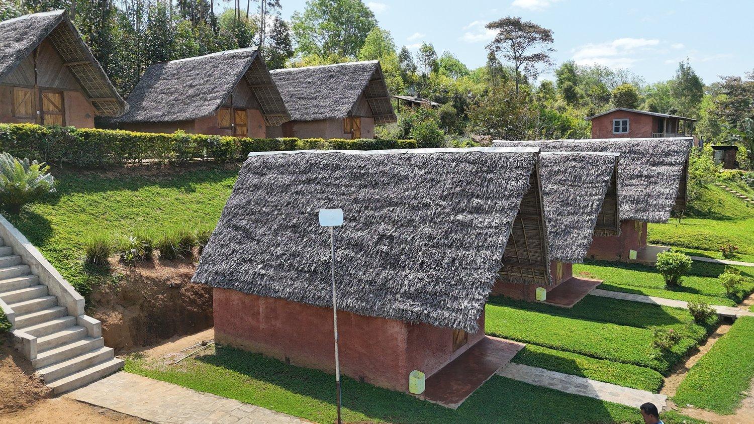 Soanala Hotel Moramanga Exterior photo